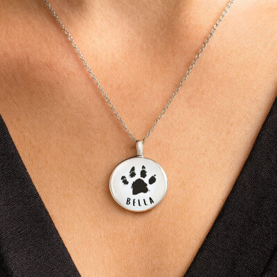 Personalised Dog Memorial Round Urn Necklace –...